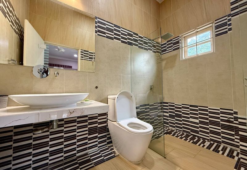 Seksyen 8, Kota Damansara