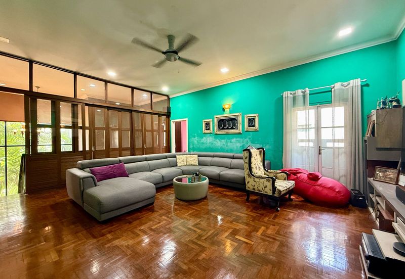 Seksyen 8, Kota Damansara