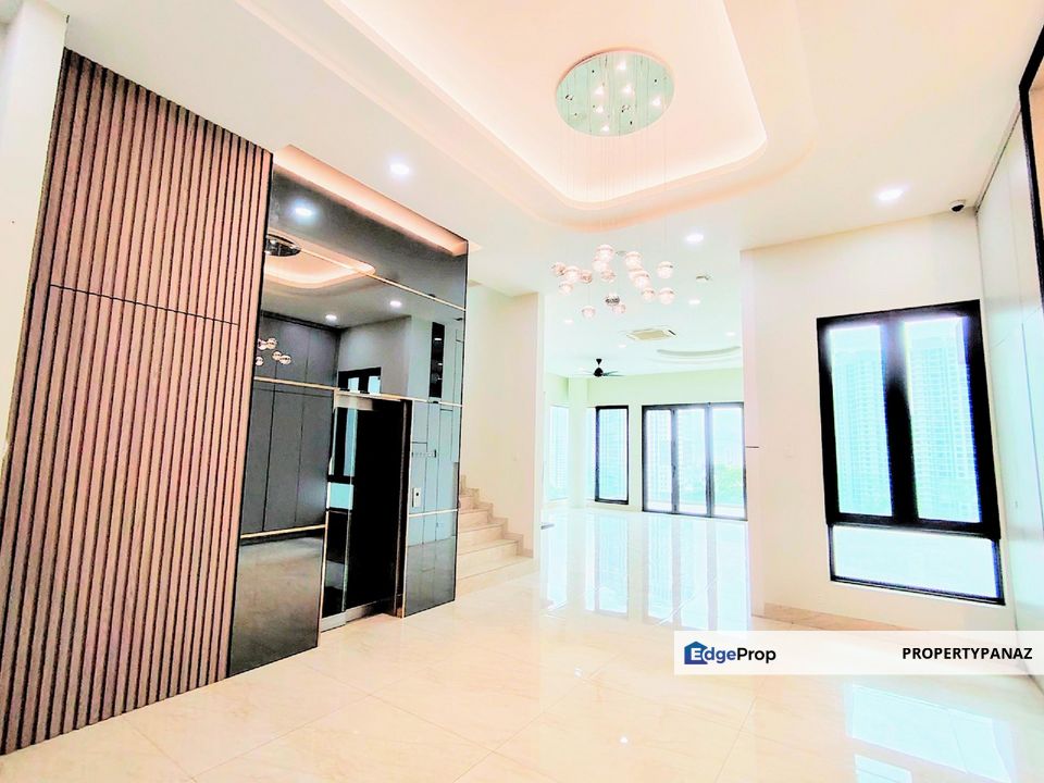 Twin Bungalow 3.5 Storey Country Heights Damansara KL, Kuala Lumpur, Country Heights Damansara