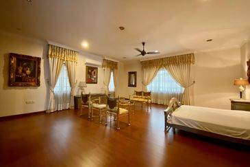 Lakeview Resort Saujana