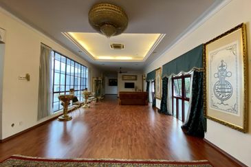 Lakeview Resort Saujana