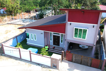 KAWASAN PANTAI CENANG