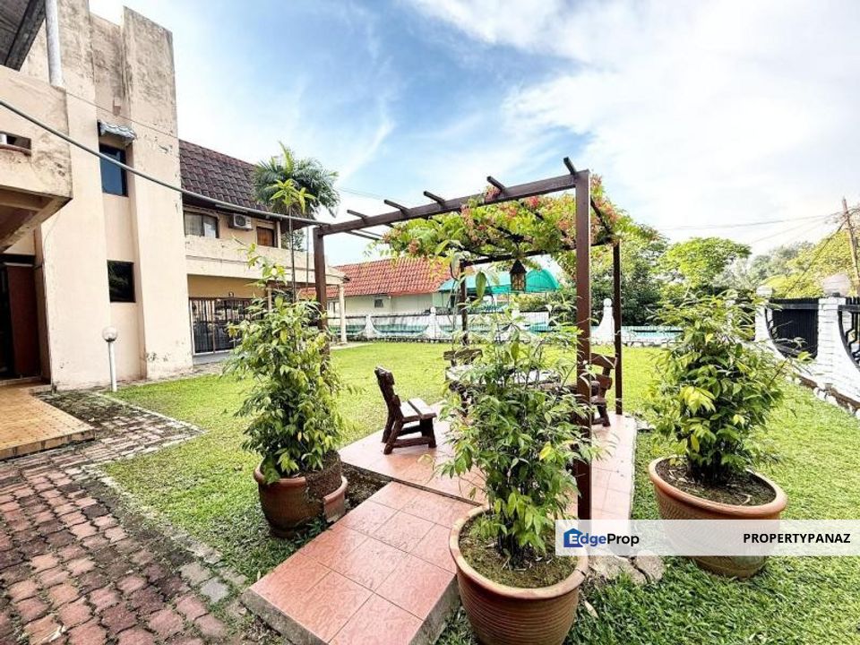 Double Storey Bungalow Seksyen 11 Shah Alam, Selangor, Shah Alam