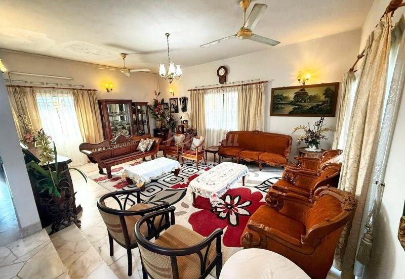 Seksyen 11, Shah Alam