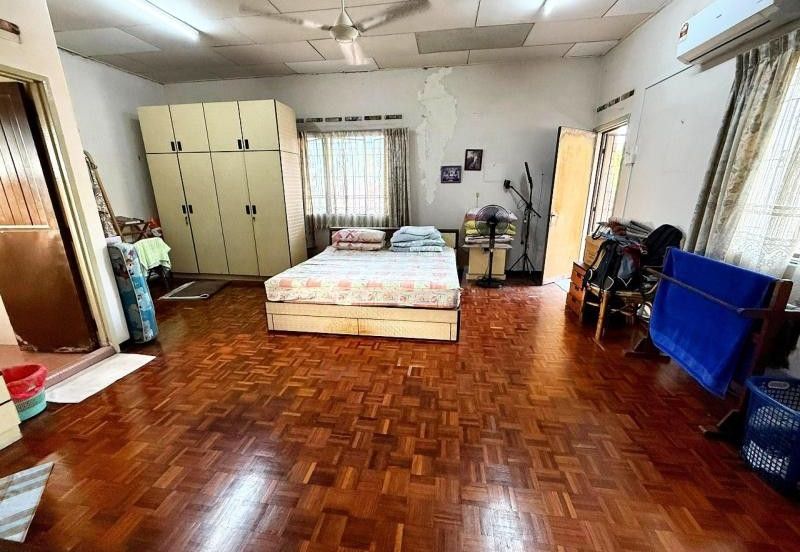 Seksyen 11, Shah Alam