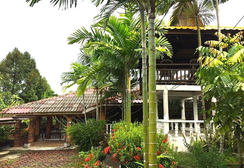 KAMPUNG BUKIT TANGGA