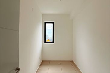 East 57 (Residensi Laman Timur)