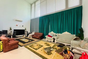 Lagenda Waterfront Homes