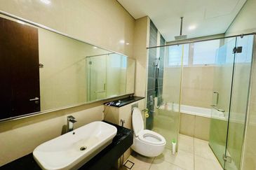 Lagenda Waterfront Homes