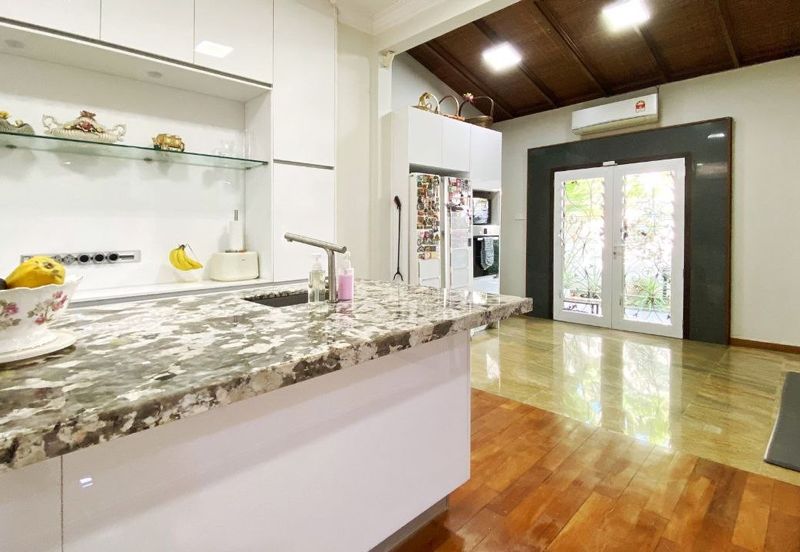 Seksyen 8, Shah Alam