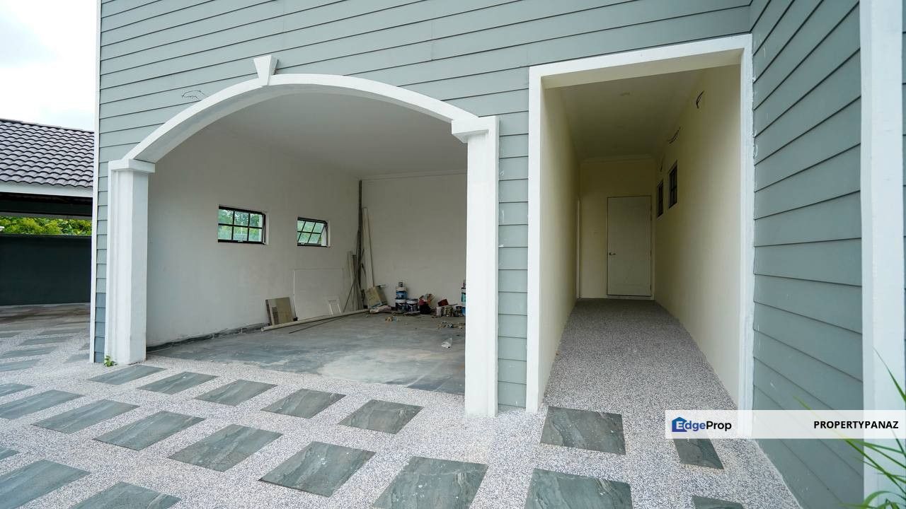 Bungalow with Pool 2.5 Storey Seksyen 6 Kota Damansara, Selangor, Kota Damansara