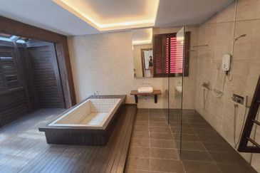 Seksyen 8, Kota Damansara