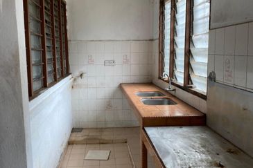 Seksyen 10, Shah Alam