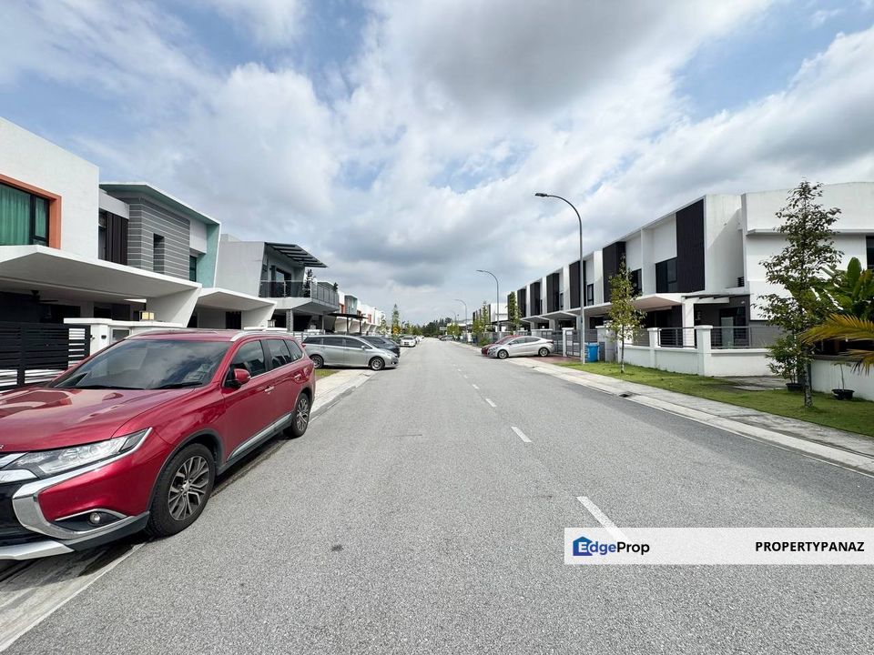 Double Storey Terrace House Cahaya Alam Shah Alam, Selangor, Shah Alam