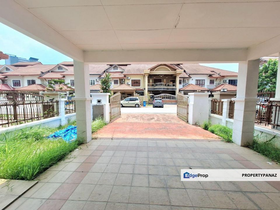 Double Storey Superlink House D'Kayangan Shah Alam, Selangor, Shah Alam