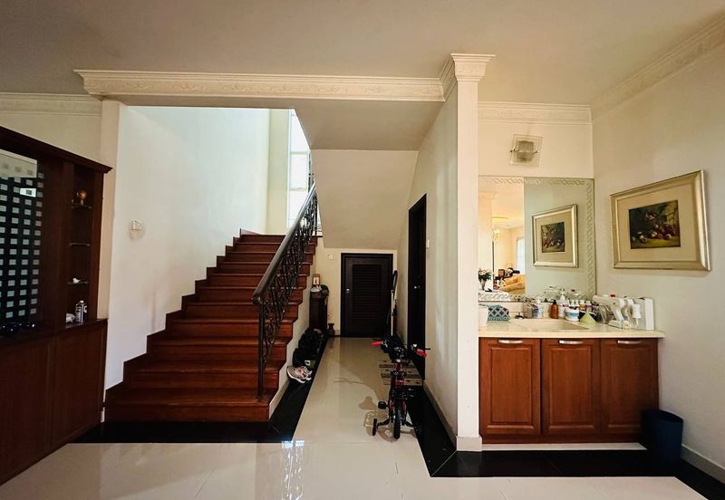 Seksyen 8, Kota Damansara