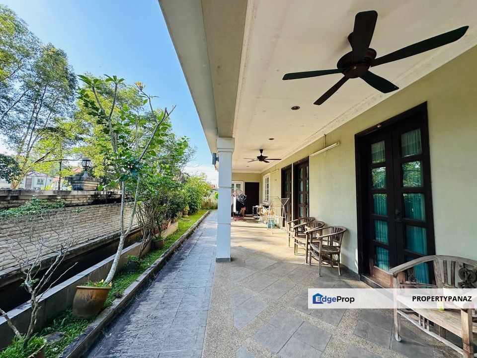 Bungalow Seksyen 8 Kota Damansara, Selangor, Kota Damansara