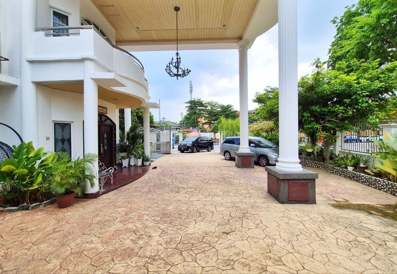 Jalan Aminuddin Baki 