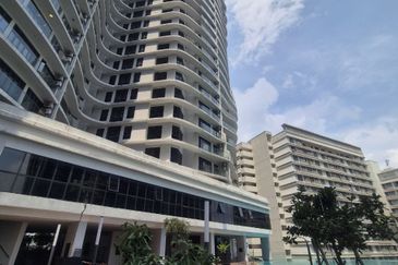 KL Gateway Premium Residence