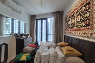 KL Gateway Premium Residence