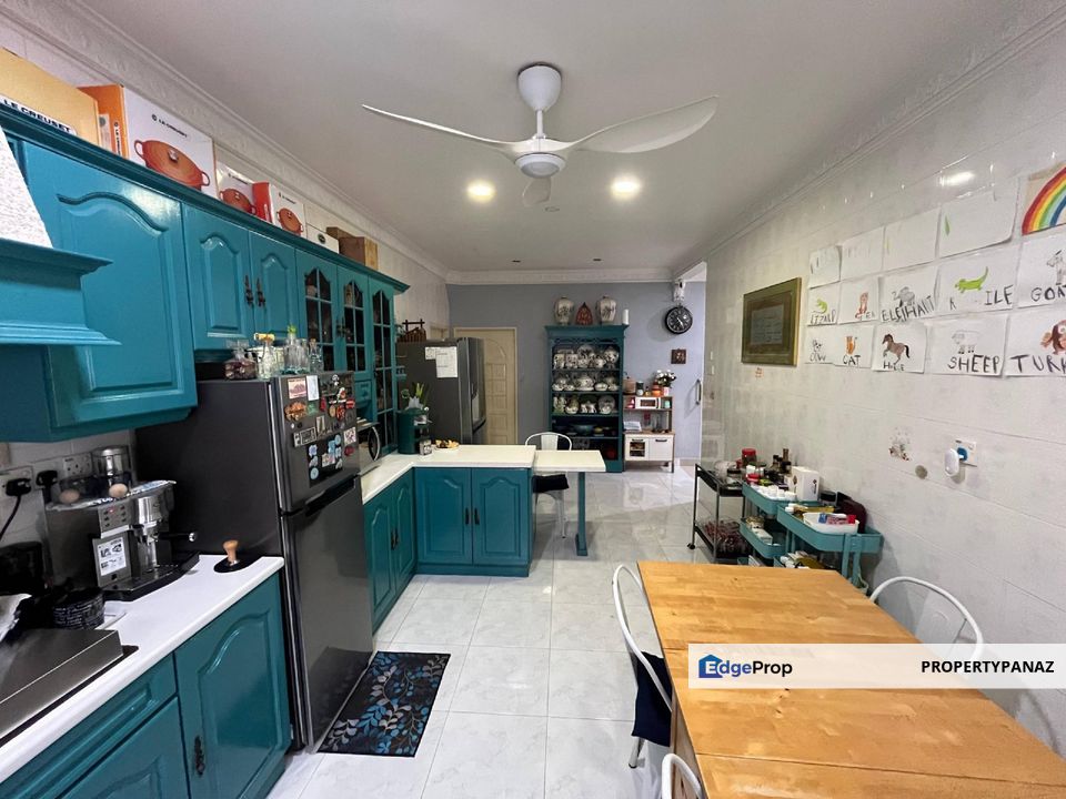 Double Storey Bungalow End Lot Ampang Jaya, Selangor, Ampang