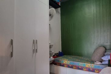 Sterling Condominium