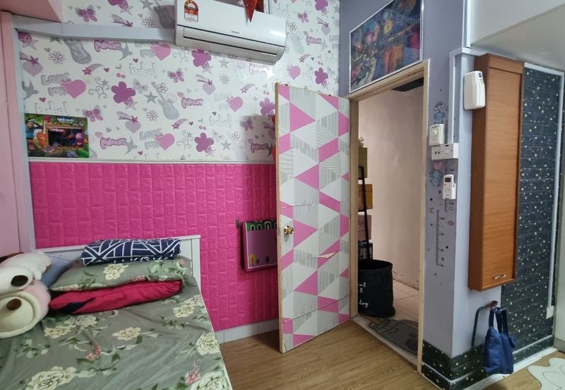 Sterling Condominium