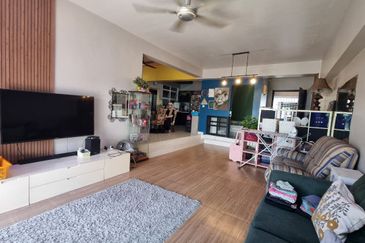 Sterling Condominium