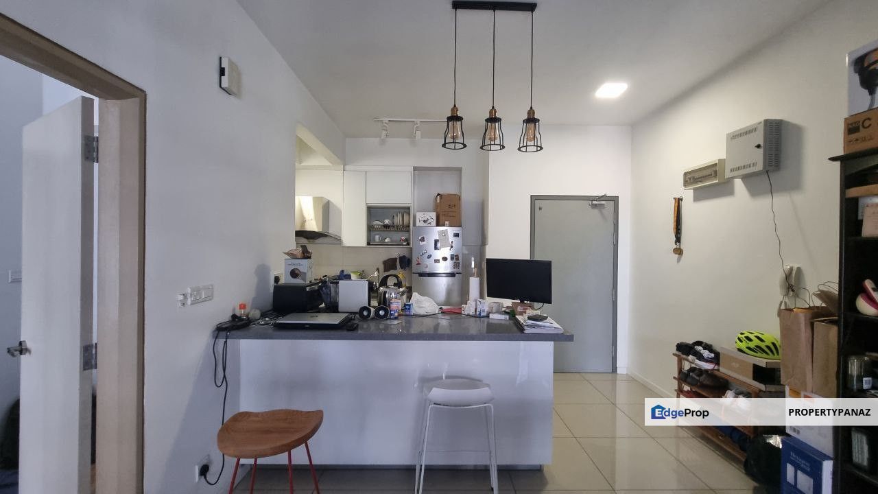 Suria Residence Condominium Unit Bukit Jelutong Shah Alam, Selangor, Bukit Jelutong