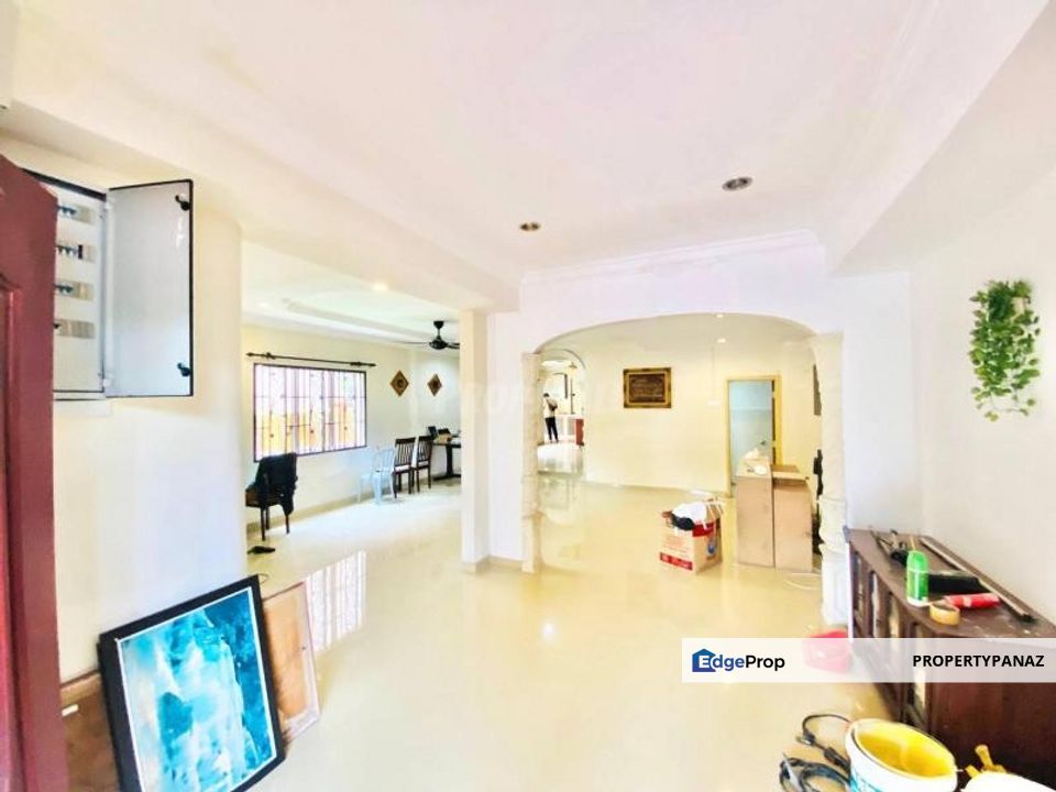 Double Storey Terraced House End Lot Taman Tasik Prima , Selangor, Puchong