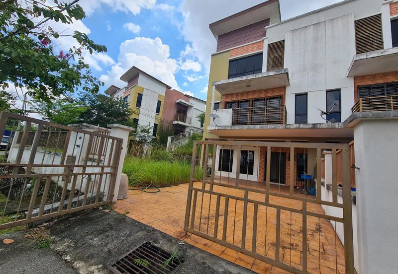 Bandar Saujana Utama