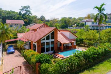 Sungai Buloh Country Resort