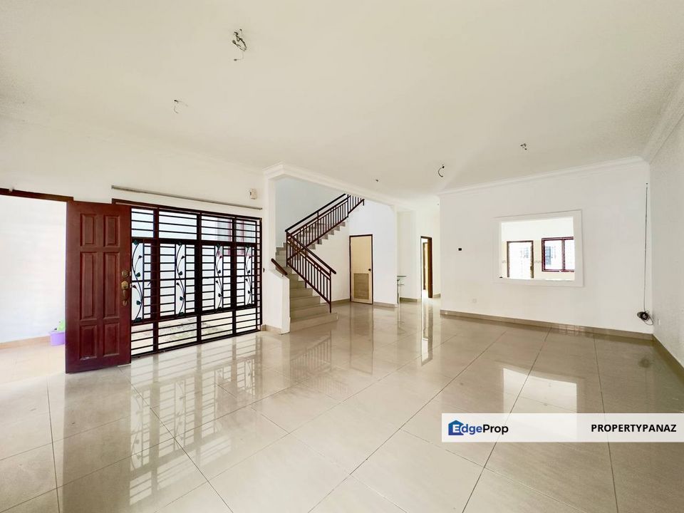 Double Storey Superlink House D'Kayangan Seksyen 13 , Selangor, Shah Alam