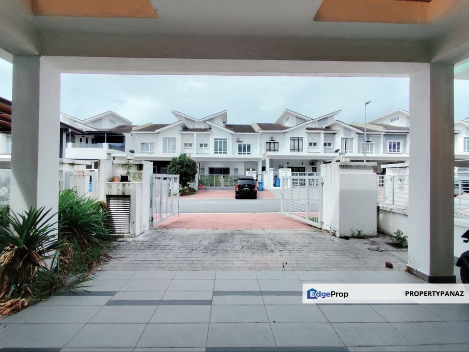 Double Storey Hyperlink House Arabella D'Kayangan, Selangor, Shah Alam