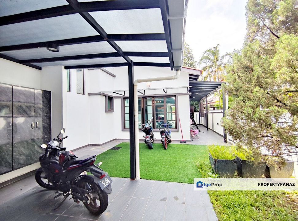  Double Storey Bungalow Country Heights Kajang , Selangor, Country Heights