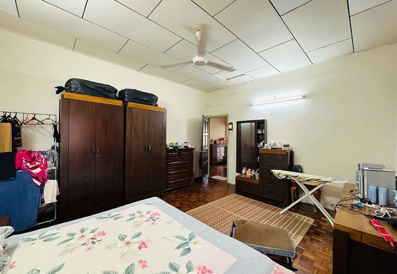 Seksyen 11, Shah Alam