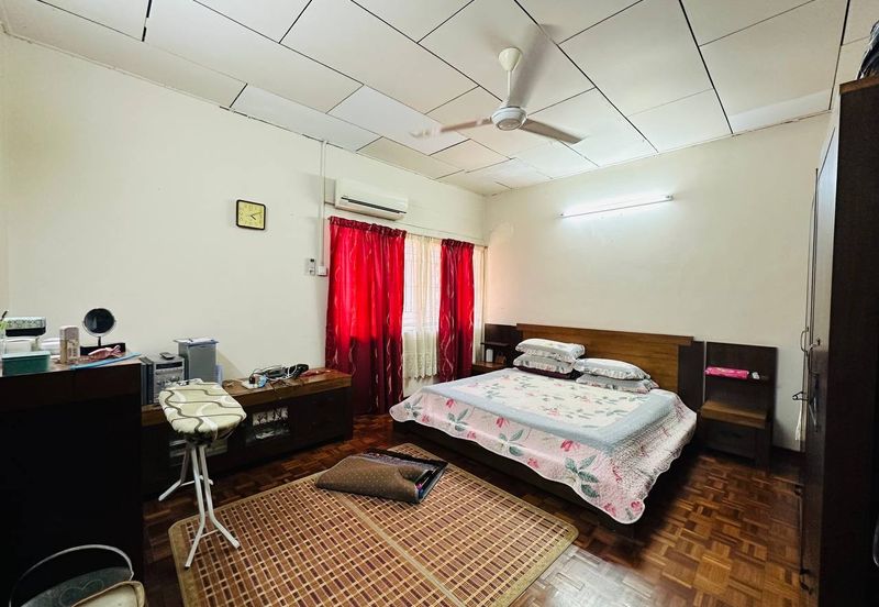 Seksyen 11, Shah Alam