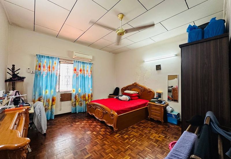 Seksyen 11, Shah Alam