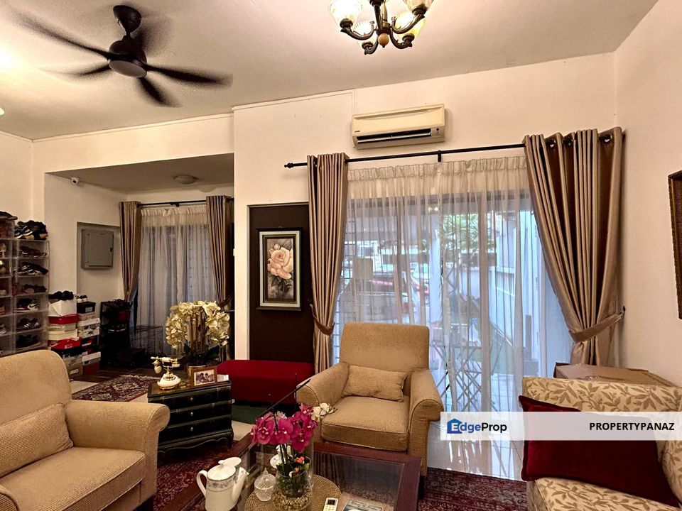 2.5 Storey Terrace House Seksyen 13 Laman Sanur Shah Alam, Selangor, Shah Alam