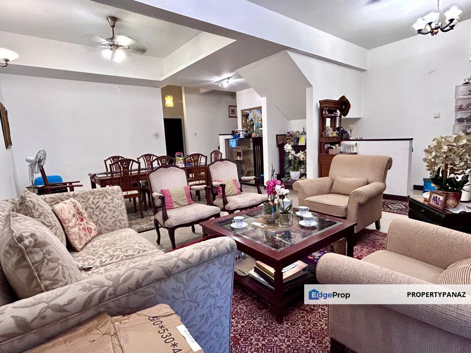 2.5 Storey Terrace House Seksyen 13 Laman Sanur Shah Alam, Selangor, Shah Alam