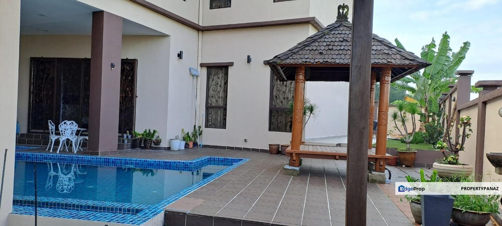 Double Storey Bungalow Endlot Seksyen 9 Shah Alam, Selangor, Shah Alam