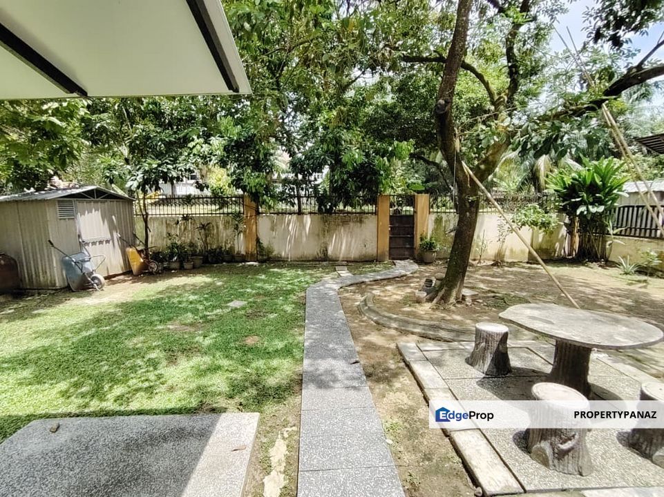 2.5 Storey Bungalow House SS19 Subang Jaya, Selangor, Subang Jaya