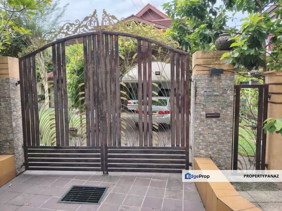 2.5 Storey Bungalow House SS19 Subang Jaya, Selangor, Subang Jaya