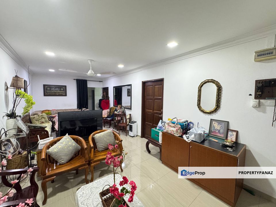 Single Storey Terrace House End Lot SS4 Kelana Jaya, Selangor, Petaling Jaya