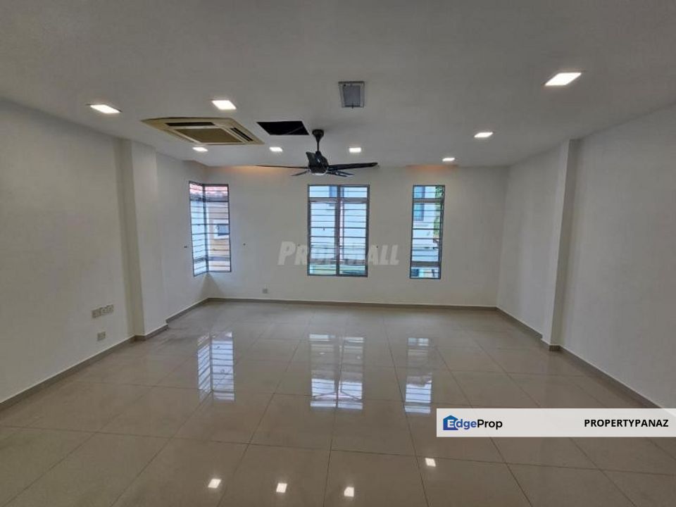 Double Storey Bungalow Kota Emerald Rawang, Selangor, Rawang