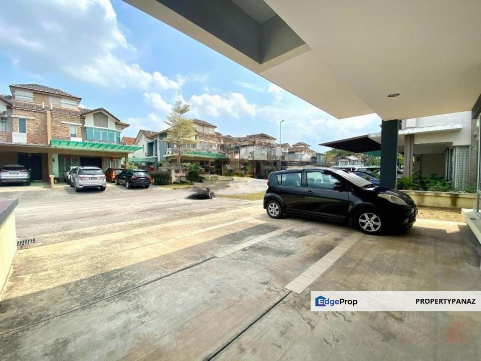 Double Storey Semi Detached House Kota Emerald Rawang, Selangor, Rawang