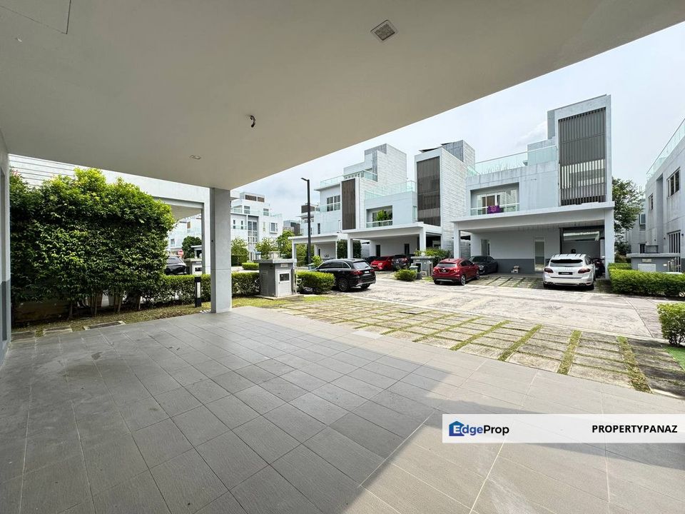 3 Storey Link Bungalow LakeFront Villa Cyberjaya, Selangor, Cyberjaya