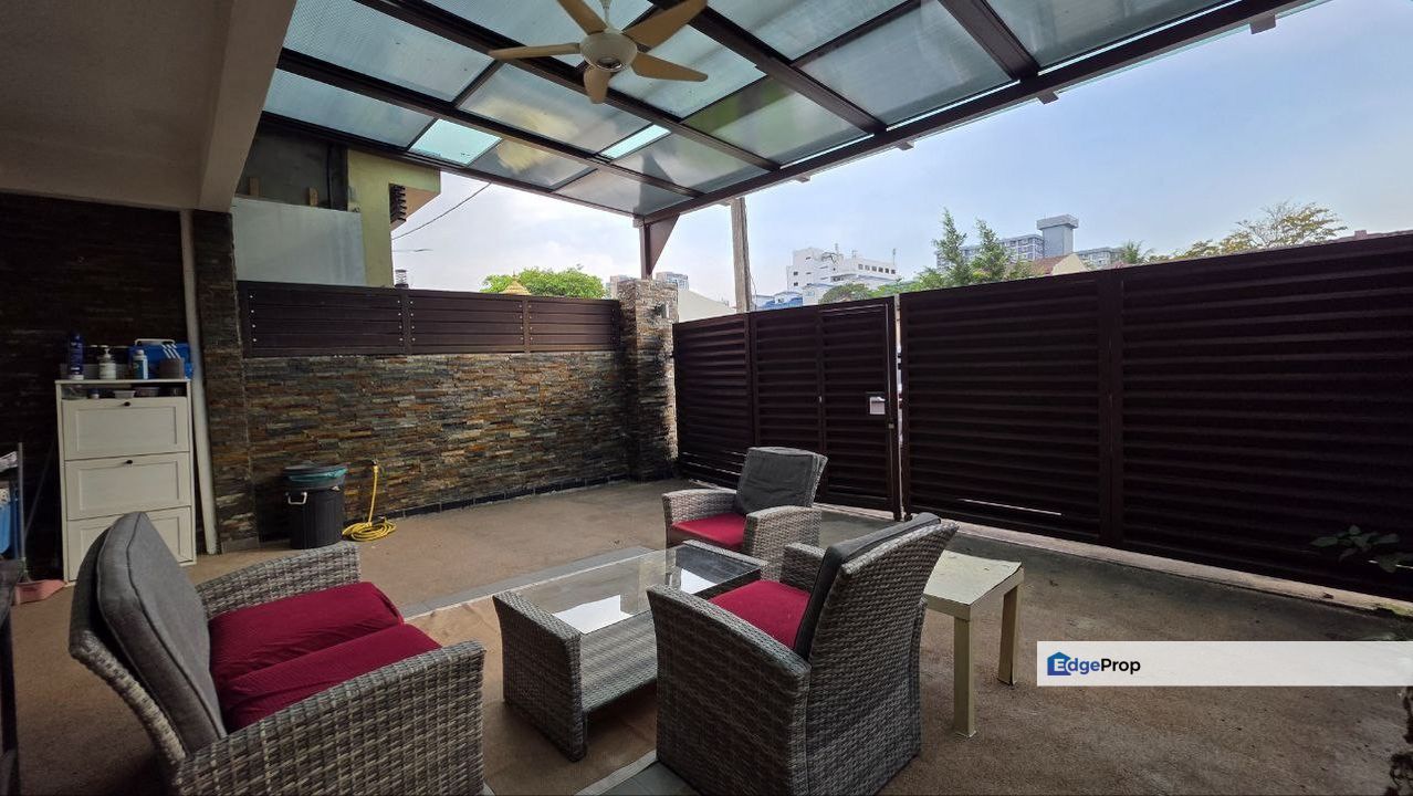 Terrace Single Storey with Loft Ss5 Kelana Jaya, Selangor, Kelana Jaya