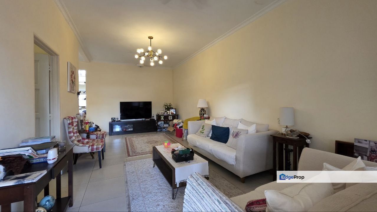 Terrace Single Storey with Loft Ss5 Kelana Jaya, Selangor, Kelana Jaya