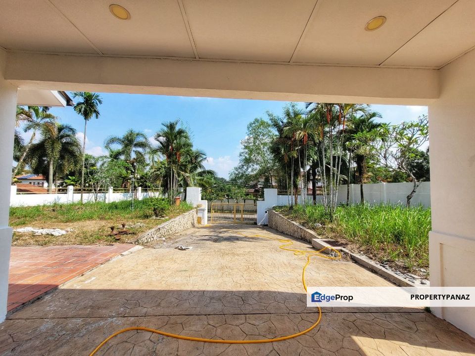 Bungalow Jalan Cecawi Seksyen 6 Kota Damansara, Selangor, Kota Damansara